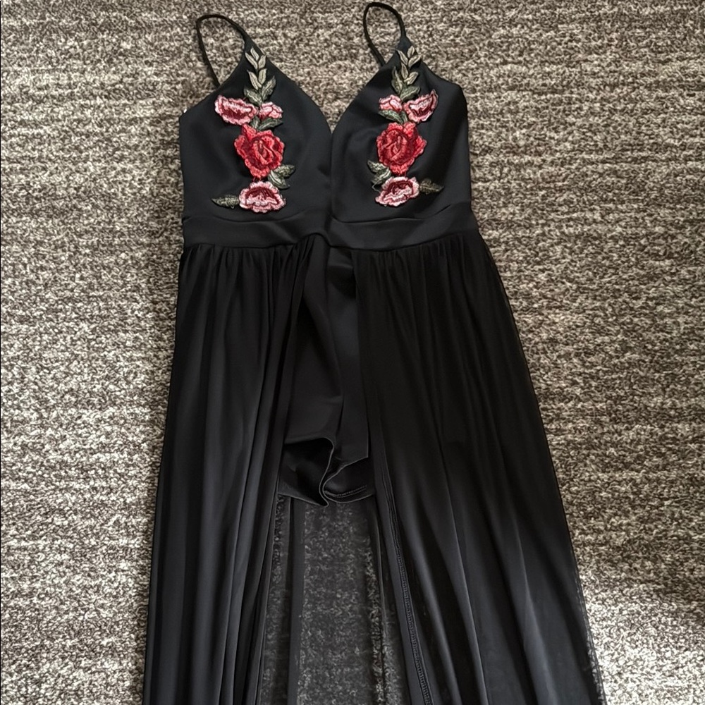 Elegant Black Floral Embroidered Dress